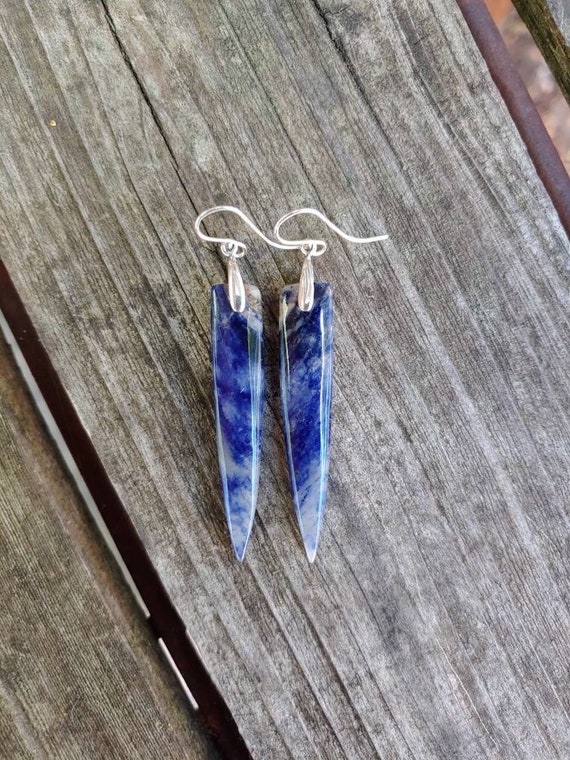 Long sodalite earrings. Silver sodalite earrings. Dagger sodalite earrings