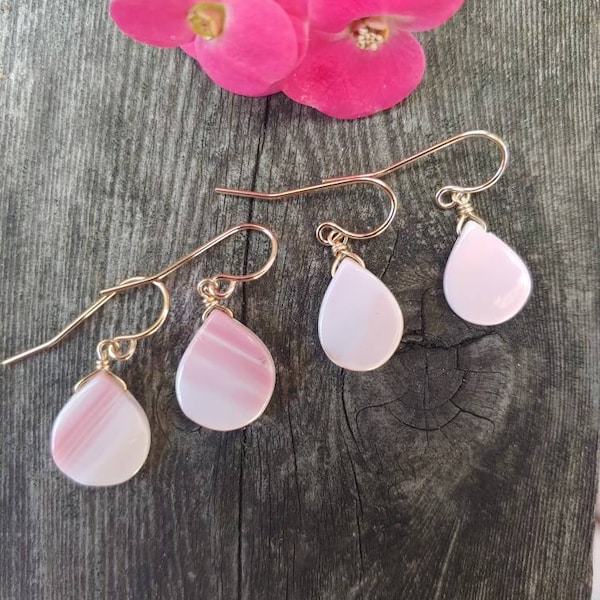 Dainty pale pink conch shell earrings. Blush pink earrings. Available in silver, gold and rose gold. Shell earrings. Nautical