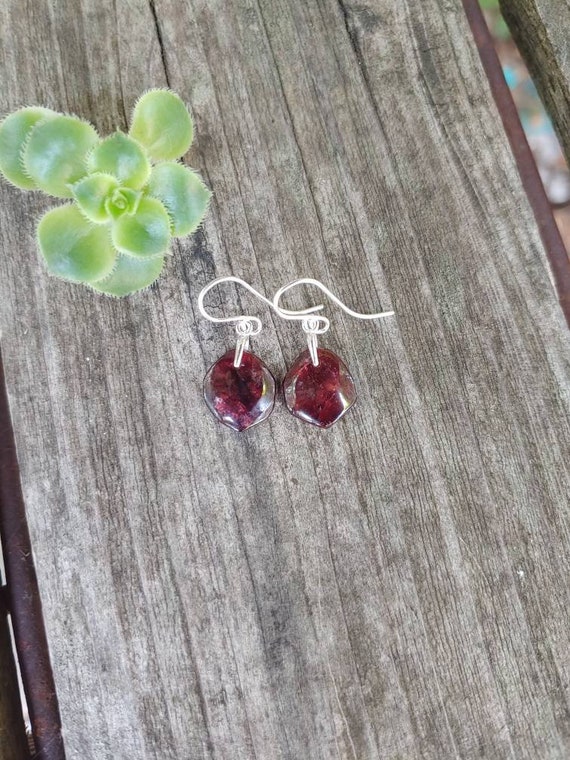 Sterling silver dainty red garnet earrings. Elegant red earrings. Red garnet earrings