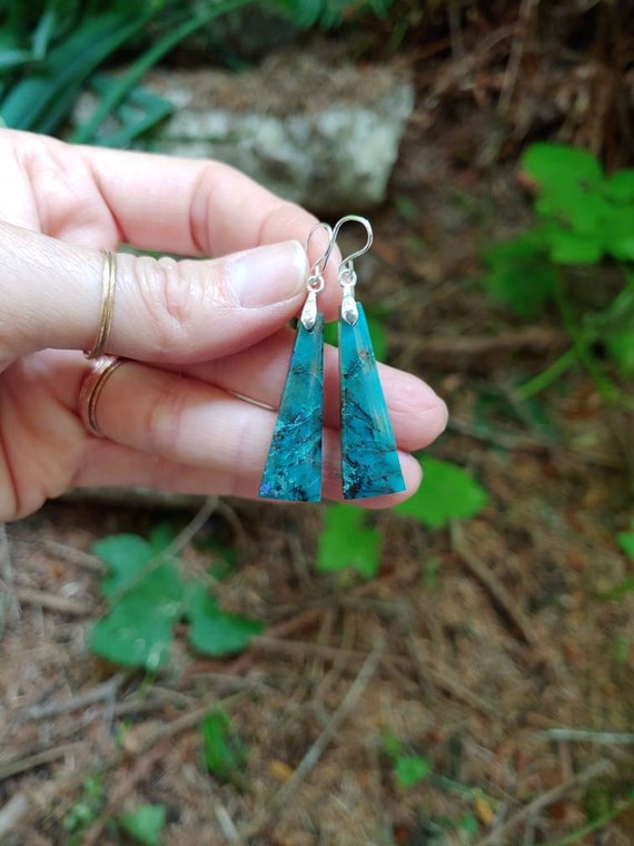 Silver apatite earrings. Geometric apatite earrings.  Long apatite earrings