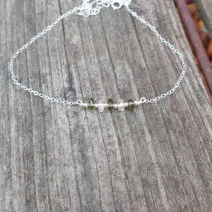 Kralen moldaviet en Libische woestijn glazen armband. Gouden moldaviet armband. Zilveren moldaviet armband. Tektiet armband. ECHTE Moldaviet
