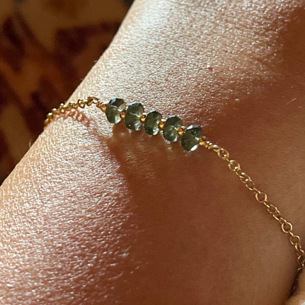 Beaded moldavite bracelet. Gold moldavite bracelet. Silver moldavite bracelet. Tektite.  Meteorite jewelry. REAL Moldavite