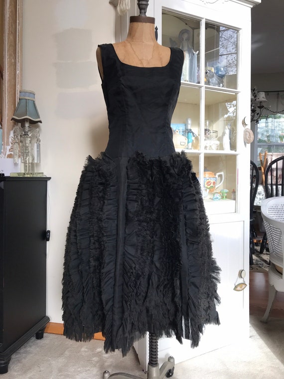 Vintage black dress, Chicago designer dress, vinta
