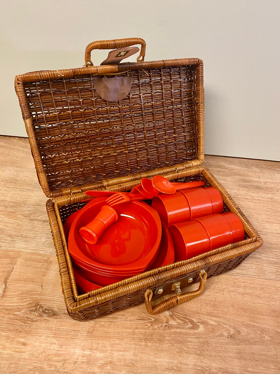 Vintage Picnic Set, Vintage Picnic Basket, Cute Valentine Gift Etsy