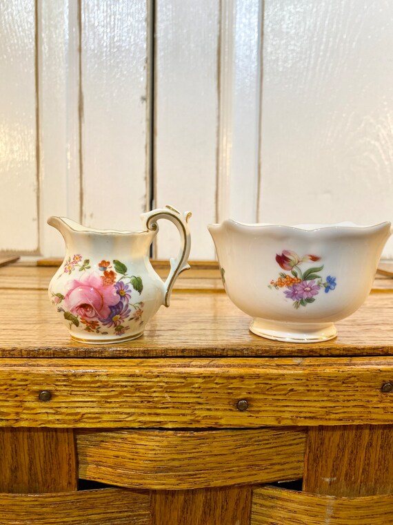 花瓶  Crown Derby Rare Royal Crown Derby Traditional Imari Cup & Saucer with