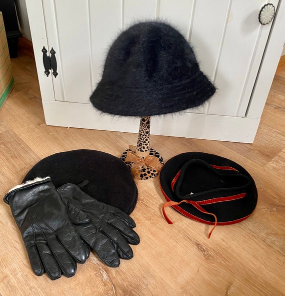 Vintage beret, vintage black hat, furry bucket ha… - image 1