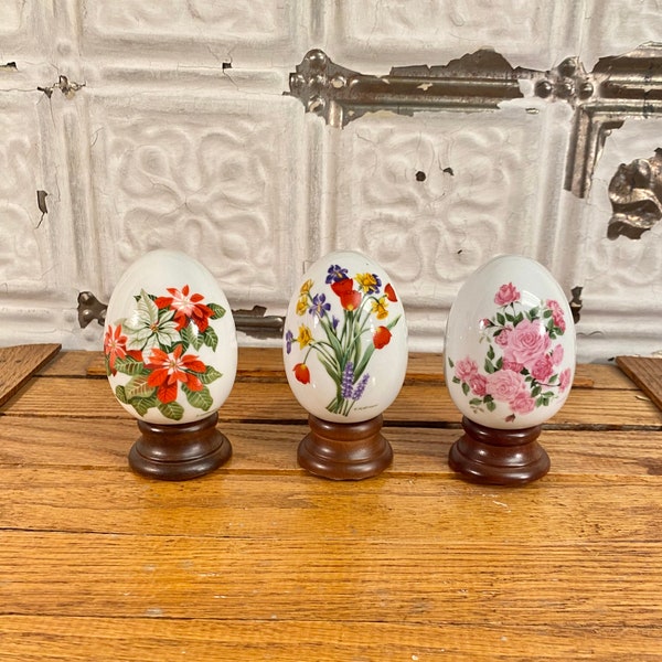 Vintage eggs, Avon eggs, Avon seasonal eggs, Avon E Hoffmann