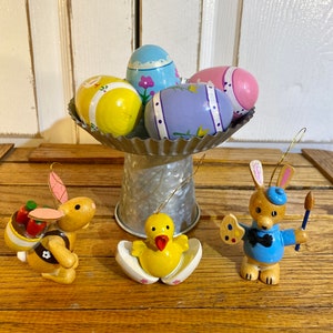 Vintage R Dankin ornaments, vintage Easter ornaments, wood Easter ornaments, wood Easter eggs