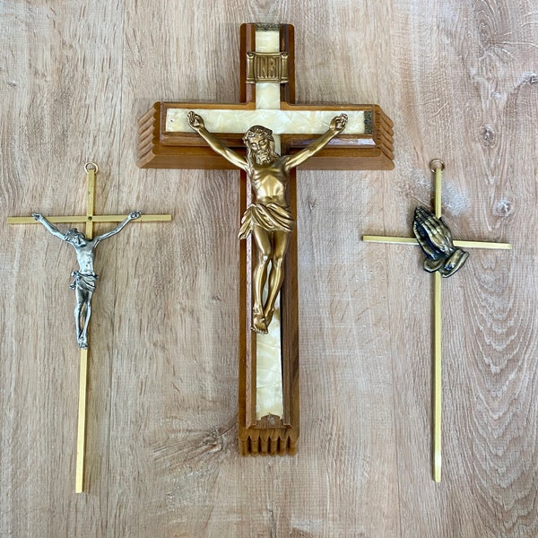 religieux vintage, crucifix vintage, crucifix en laiton, visite de malade, crucifix en bois