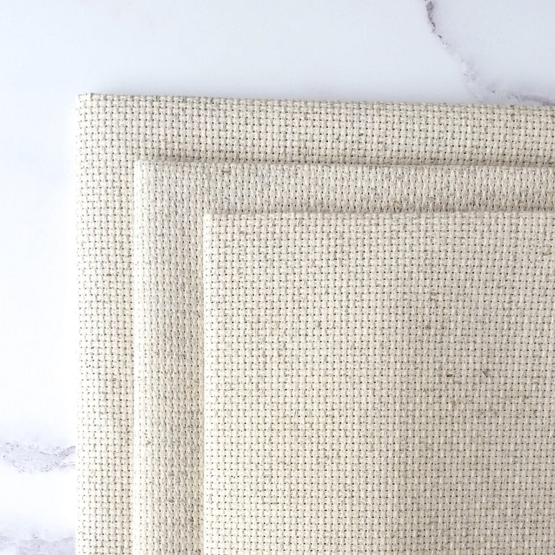 FREE POSTAGE 14 COUNT AIDA 100/% COTTON DIFFERENT SIZES WHITE AND CREAM