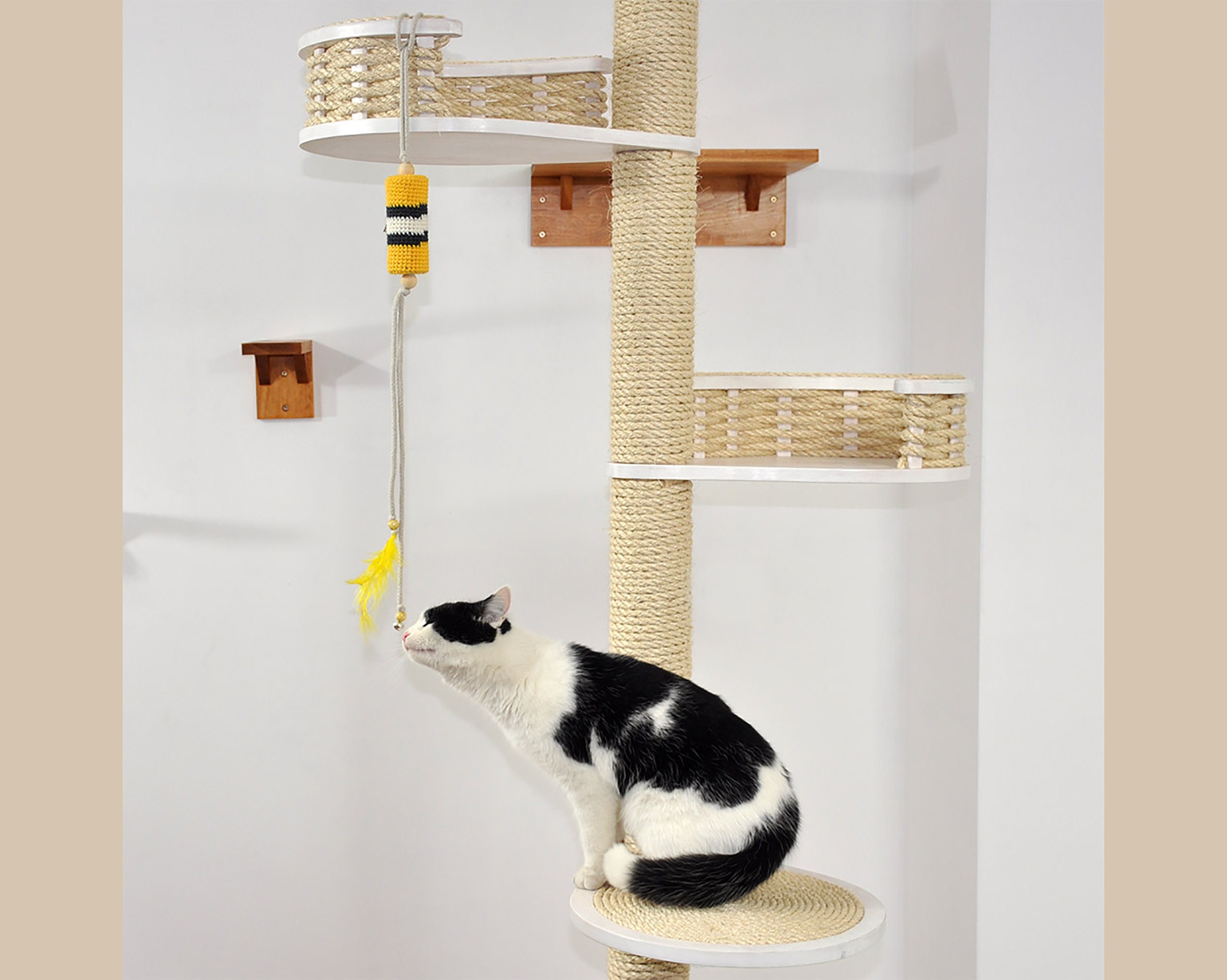 Poste rascador para gatos para esquina de sofá, rascador alto para gatos de  interior, postes rascadores de sisal de 18 pulgadas con juguete de ratón