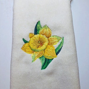 Embroidered Towels,  Daffodil Fingertip Towels For Bathrooms