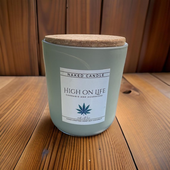 High on Life All Natural Soy Coconut Blend Woodwick Candle Cannabis Agarwood  with Lid 12oz