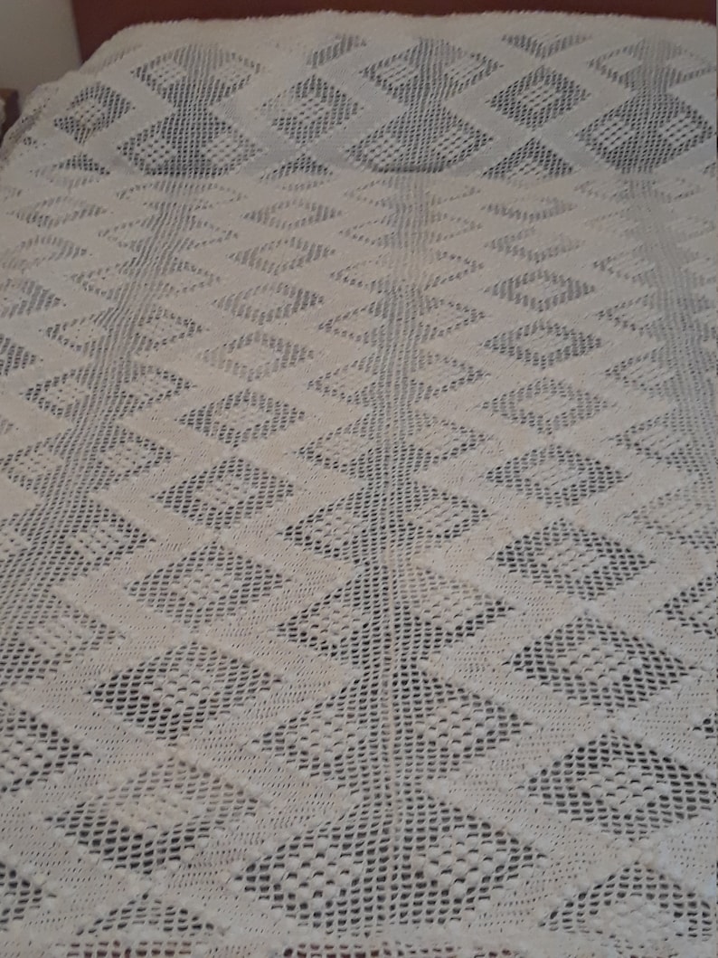 Beautiful Hand Made Crochet Bed Cover . - Etsy