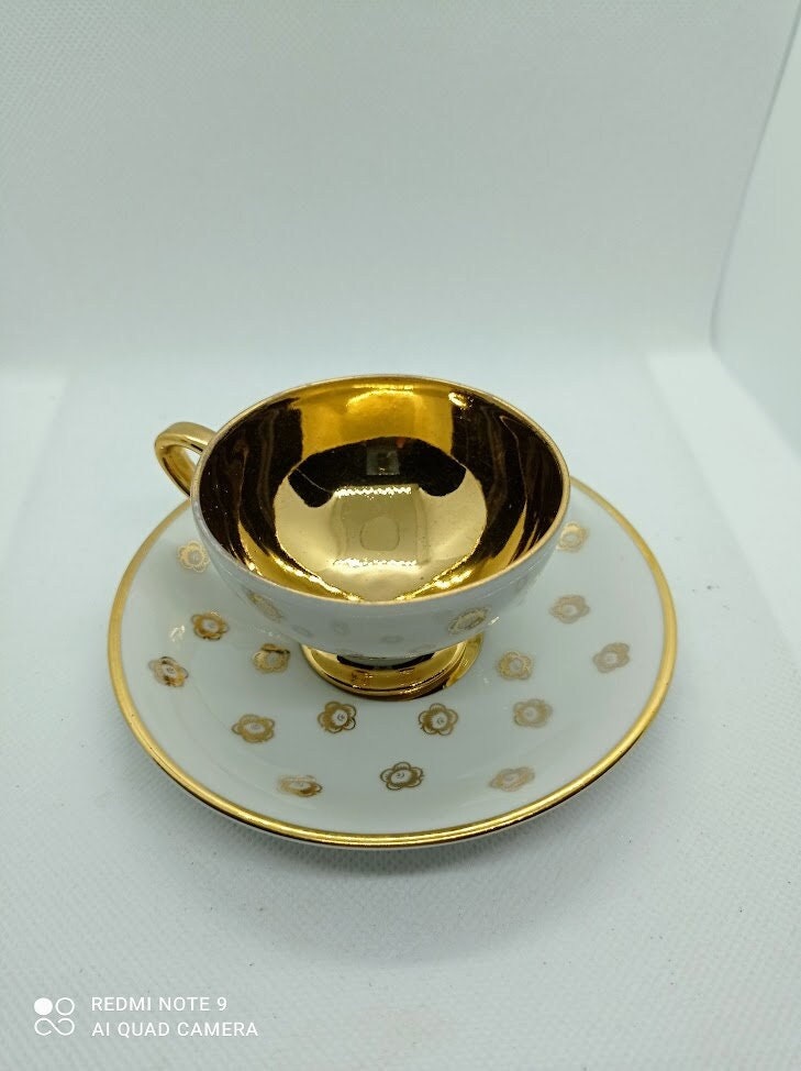 Collectible Ancienne Tasse à Café en Porcelaine de Bavaria, Doré, Décor Fleurs Dorés, Collection Déc