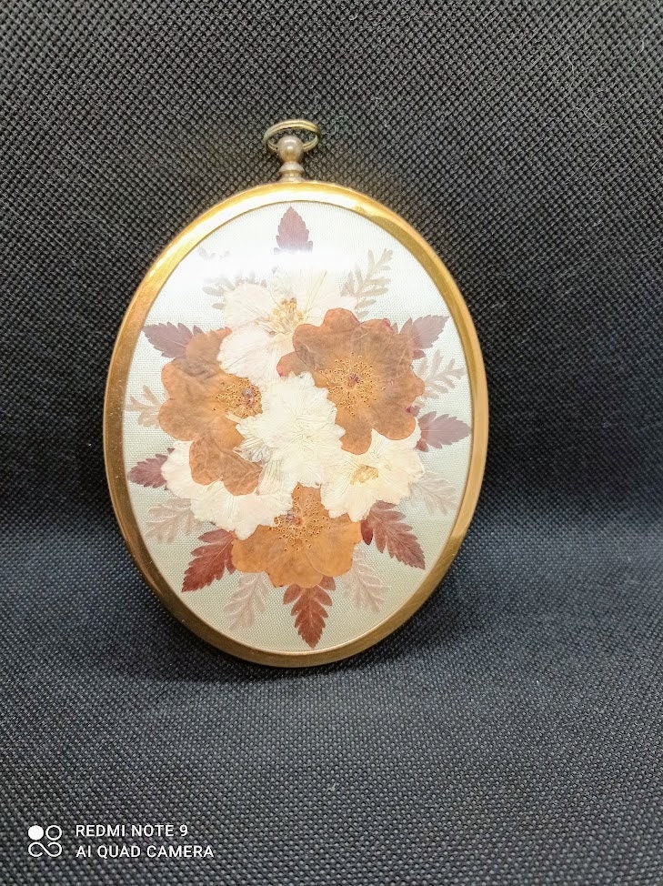 Ancien Français Ancien Cadre en Bouquet Des Fleurs Séchées Vintage 50S, Très Belles Dans La Laiton D