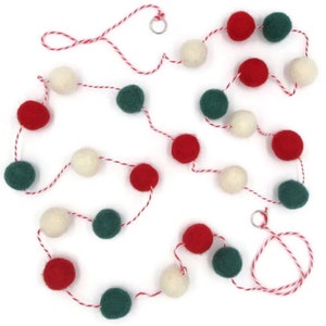 Felt Ball Garland, Christmas Red and Green Felt Ball Garland, Red and Green Felt Ball Garland, Pom Pom Garland, Party Banner, Party Decor