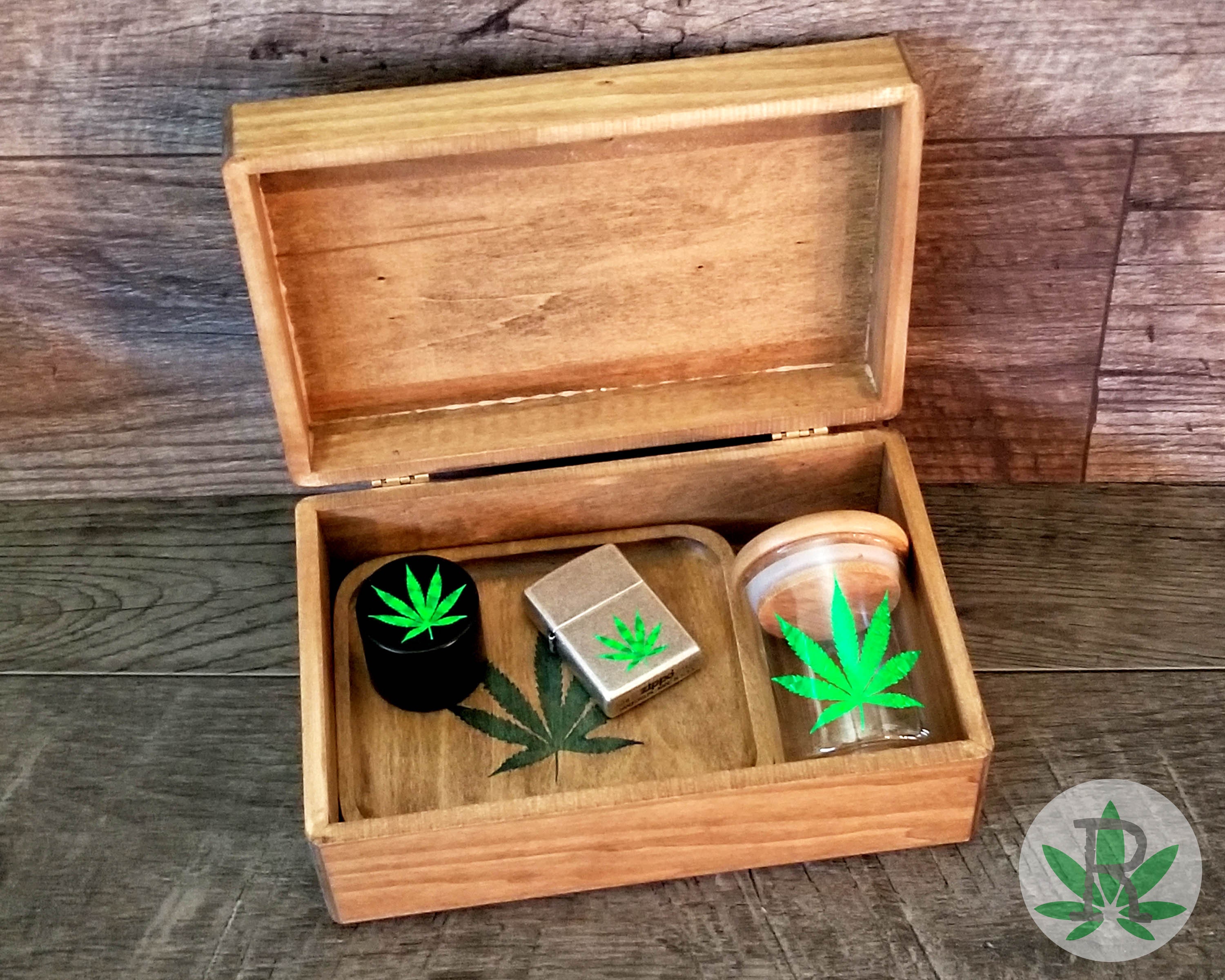 Complete Smoker Gift Set Includes Wood Stash Box Wood Rolling Etsy
