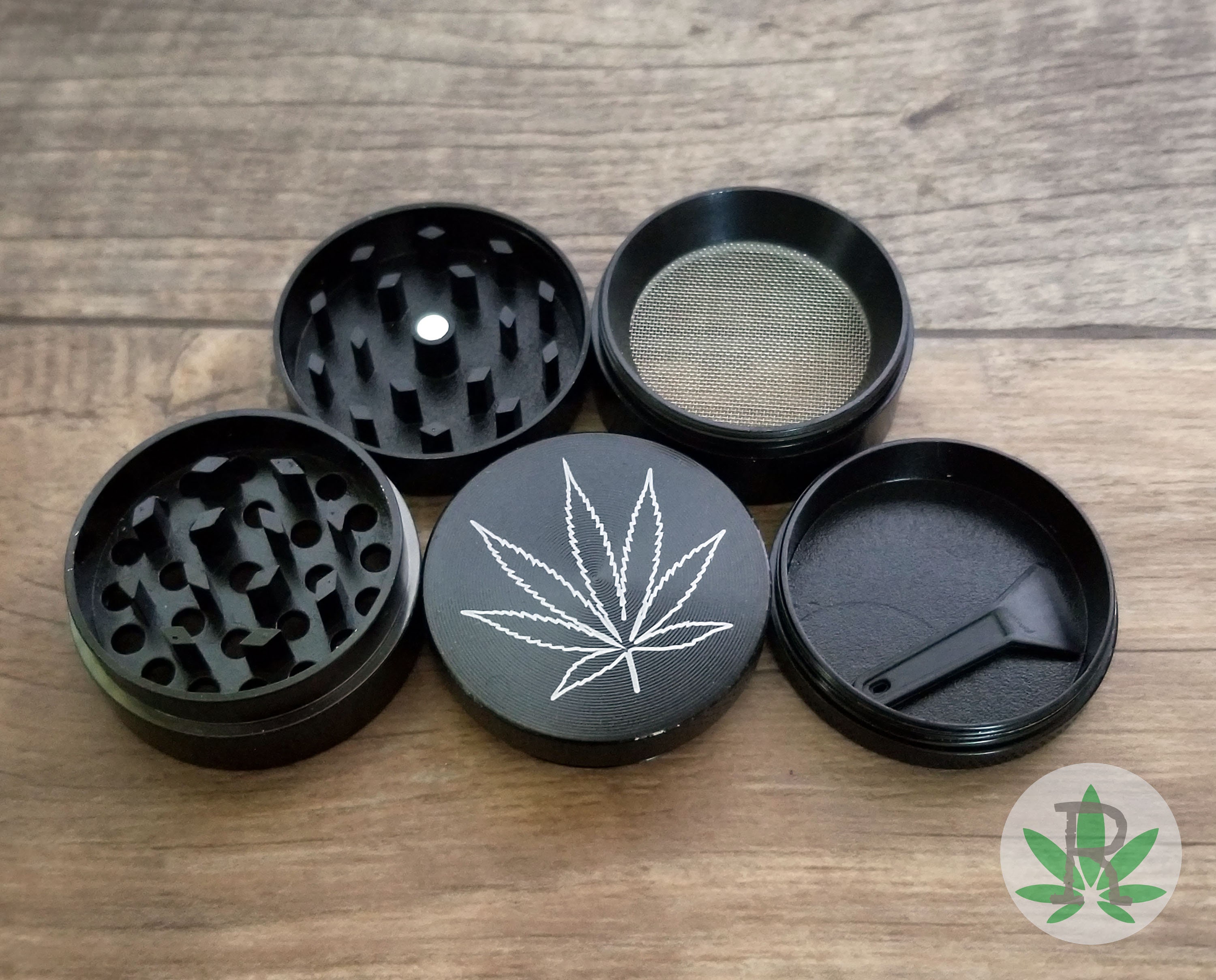 Hoja de Cannabis Grabado Herb Grinder, Molinillo de Maletas, Trituradora de  Especias, 420, Marihuana, Cannabis, Regalo de Fumadores, Regalo Stoner -   España