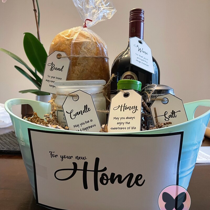 House Warming Gift - 60+ Gift Ideas for 2025