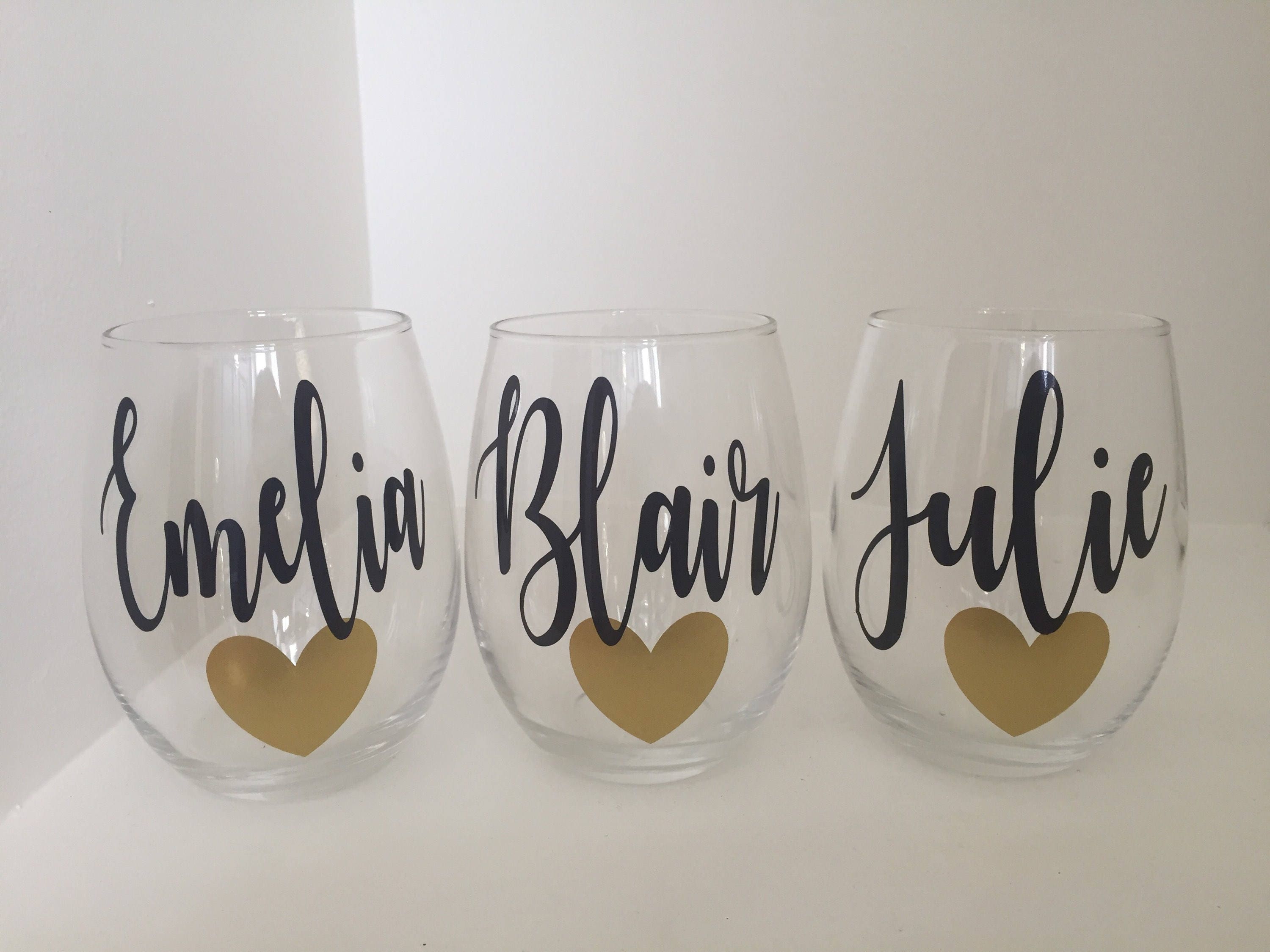 Personalized Bridesmaid Wine Glasses | Bridal Party Wine Glass| Bride…