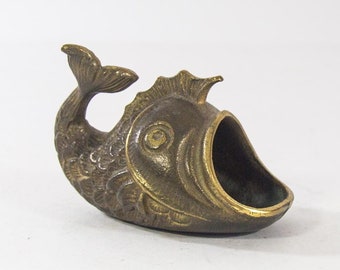 Fish ashtray | Blackened brass | Vintage 50's | Walter Bosse style