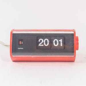 Copal Flip Clock - Etsy