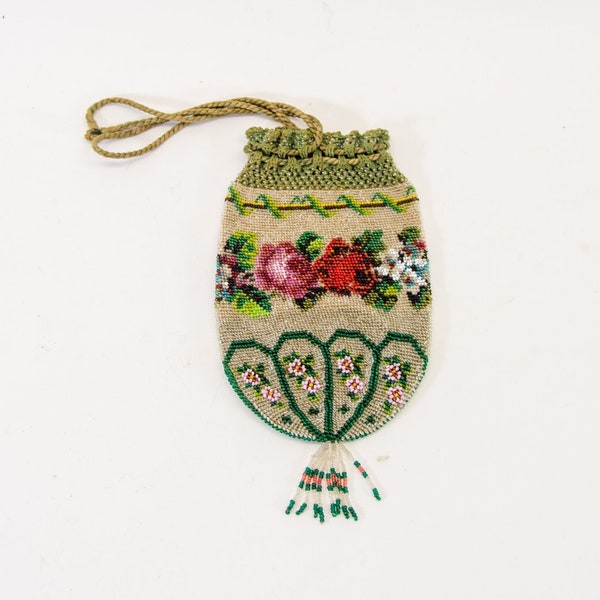Monedero antiguo con cuentas | Antigüedad victoriana | colorida decoración floral | finales del siglo XIX