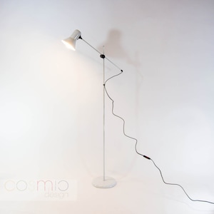 Veneta Lumi floor lamp | White Edition | WEIRD | Pop art | Memphis Milano style