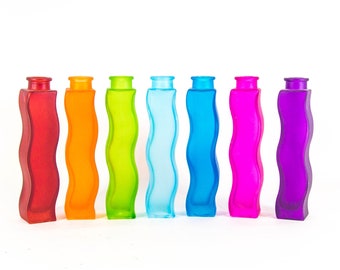Set of 7 flower vases - Colored glass