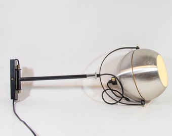 Space-age wall lamp | Dijkstra | Telescopic swivel arm | Brushed aluminum lamp shade | Vintage 60's