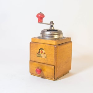 Antique coffee grinder | Lehnartz Café | Hand cranked | Vintage 30&#39;s design