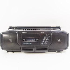 Sony Boombox | model CFS-D30 | cassette player and FM radio | vintage 90&#39;s