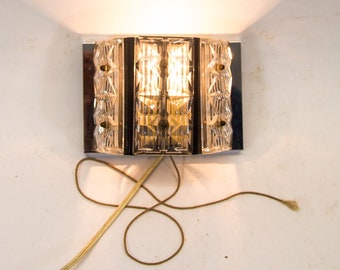 Vitrika | Vägglampa från mitten av århundradet | Facetterad kristallglasdesign | Vintage 60-tal