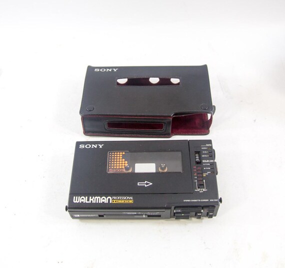 ポータブルプレーヤー SONY WALKMAN PROFESSIONAL WM-D6C SONY WM-D6C Walkman Professional Cassette Player Recorder