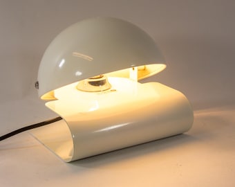 Post-modern table lamp | Guzzini Bugia | Giuseppe Cormio design | vintage 70's
