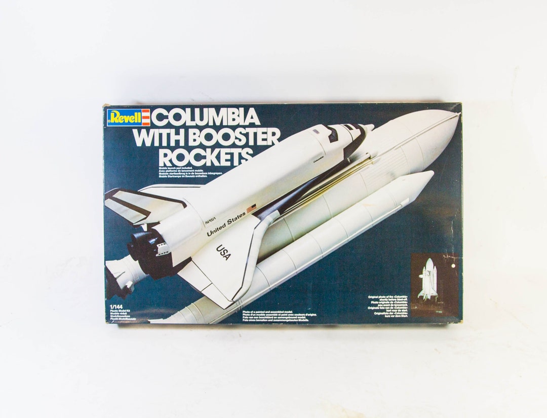 Vintage Revell Model Kit Space Shuttle Discovery and Booster Launch