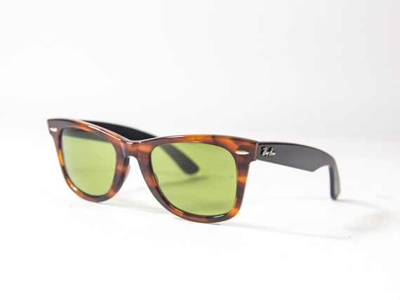 小物 Vintage Wayfarer Ray-Ban Bausch & Lomb Vintage B&L Ray Ban USA Wayfarer II 54mm Black & white