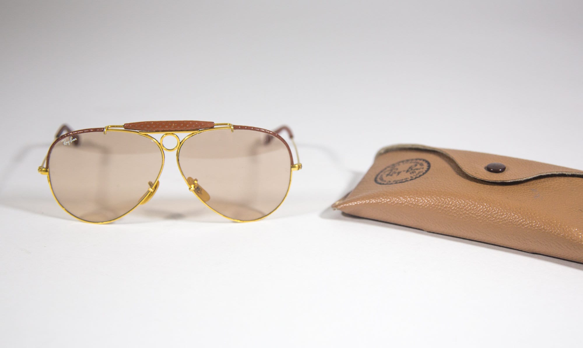 Ray-ban Leathers Shooter| Light Brown Leather | Photo-chromatic