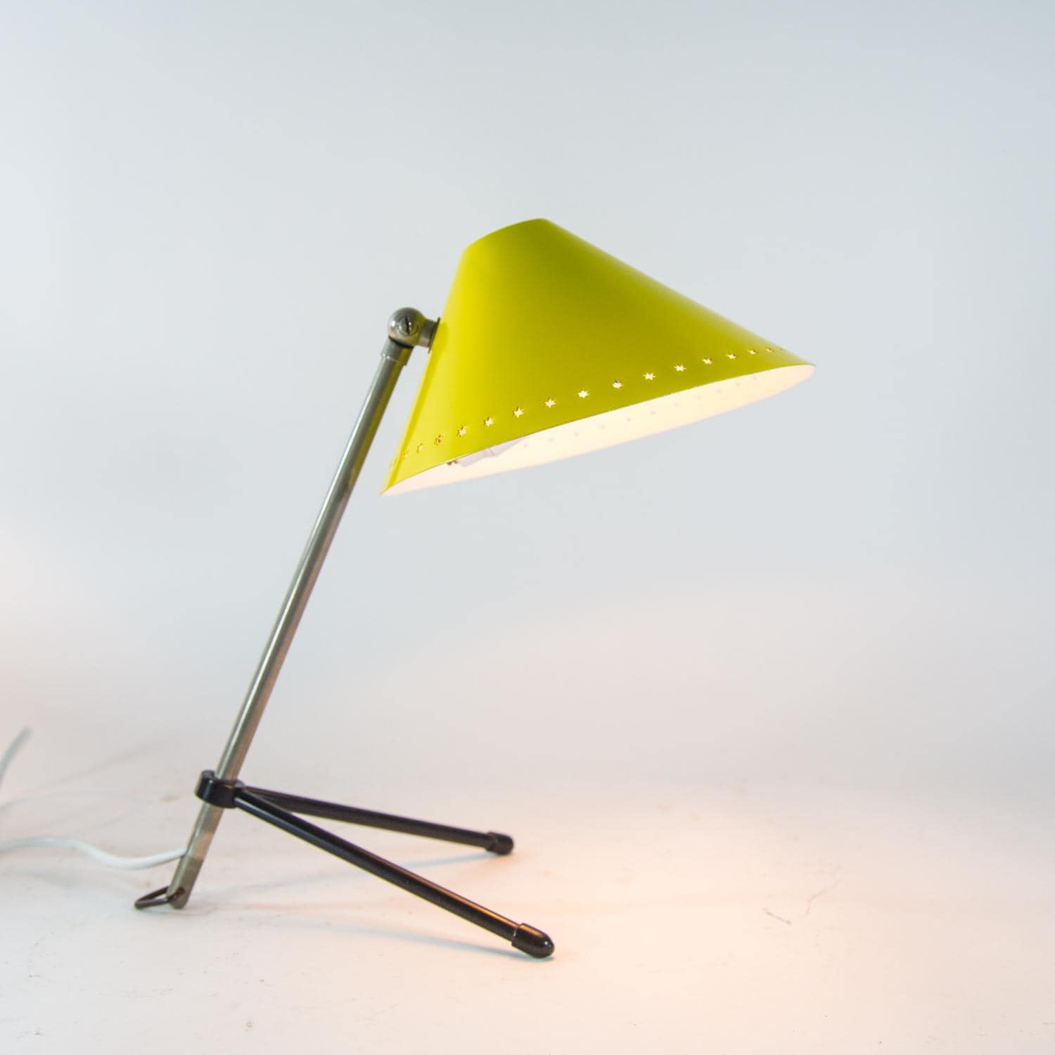 Hala Zeist | Vintage Pinocchio | Pinocchio Lamp | Yellow - Etsy