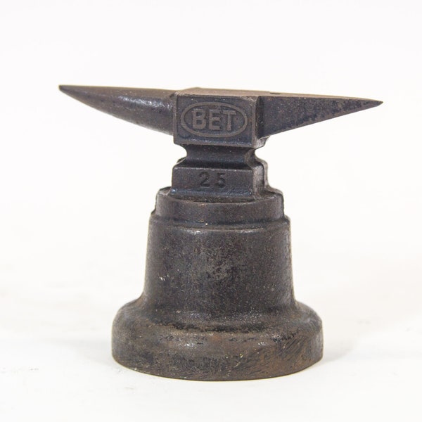 BET 25 | Antique jewelers anvil | Cast iron | Double horn | Early 20th century
