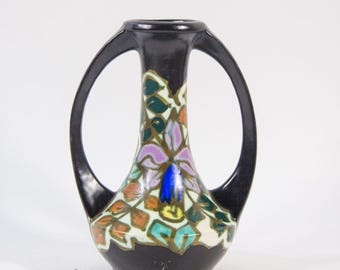 Art deco vase | Bergen pottery | colorful decor | 1920-1930