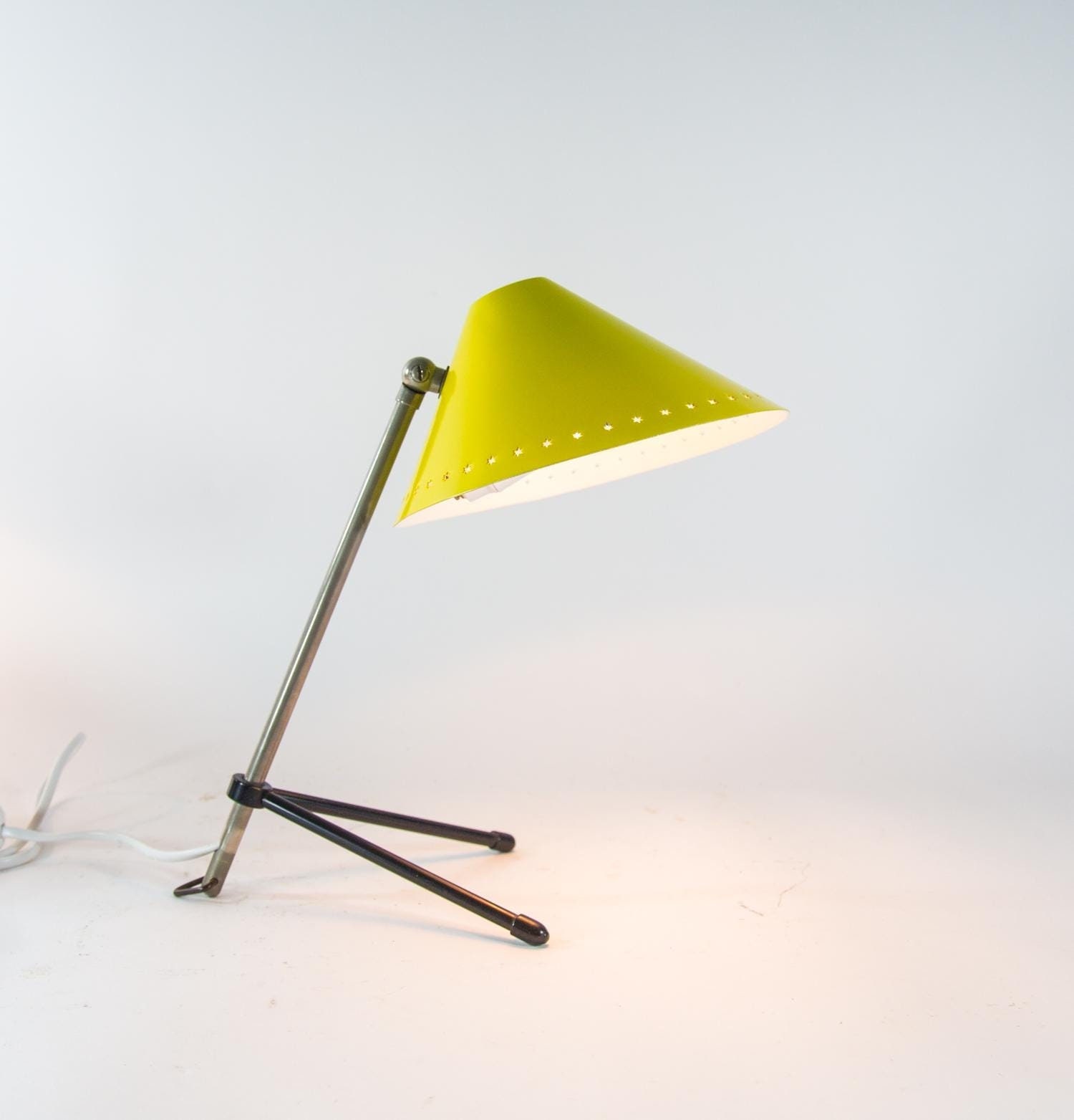 Hala Zeist | Vintage Pinocchio | Pinocchio Lamp | Yellow - Etsy