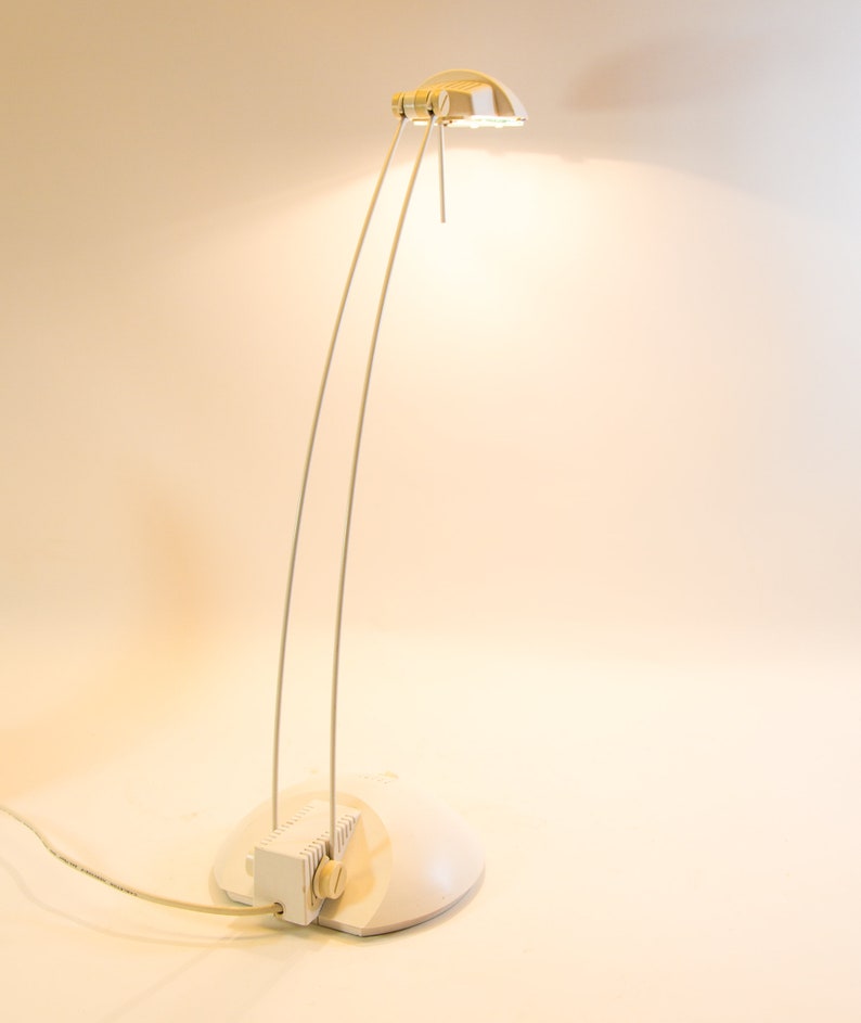 Rabbit Tanaka desk lamp Halogen bulb 220V Vintage 80's design zdjęcie 5
