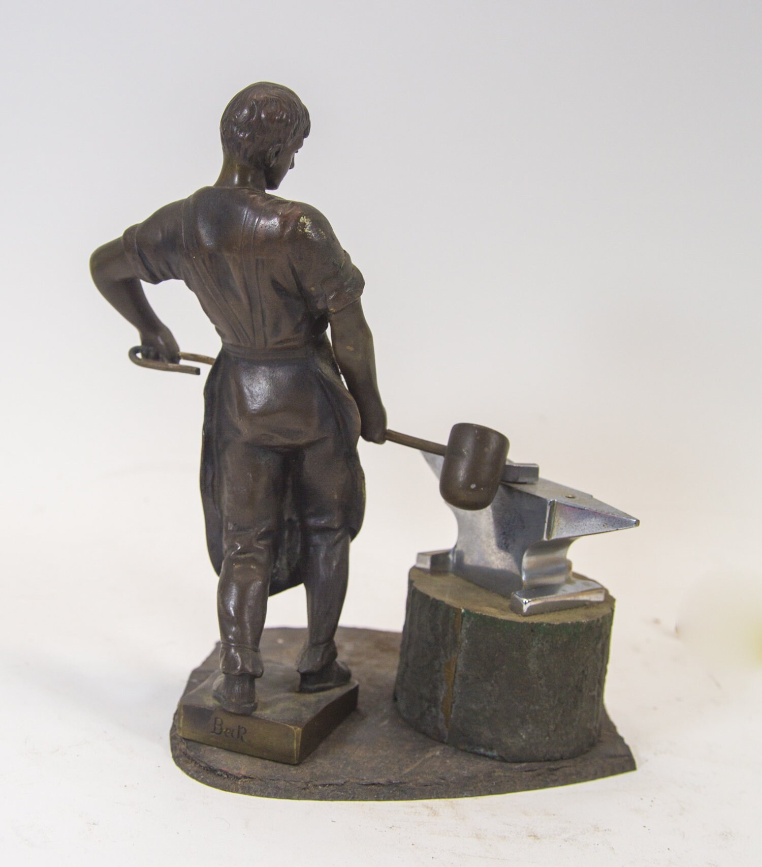 アンティークブロンズ像 | 写真 アンティークブロンズ像鍛冶屋