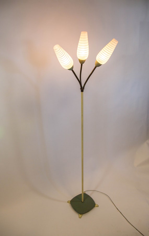 Frosted floor lamp outlet