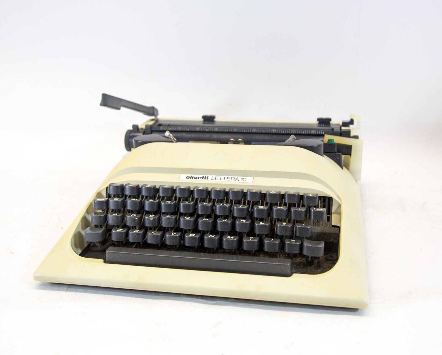 ヴィンテージタイプライター |オリベッティ レッテラ 10