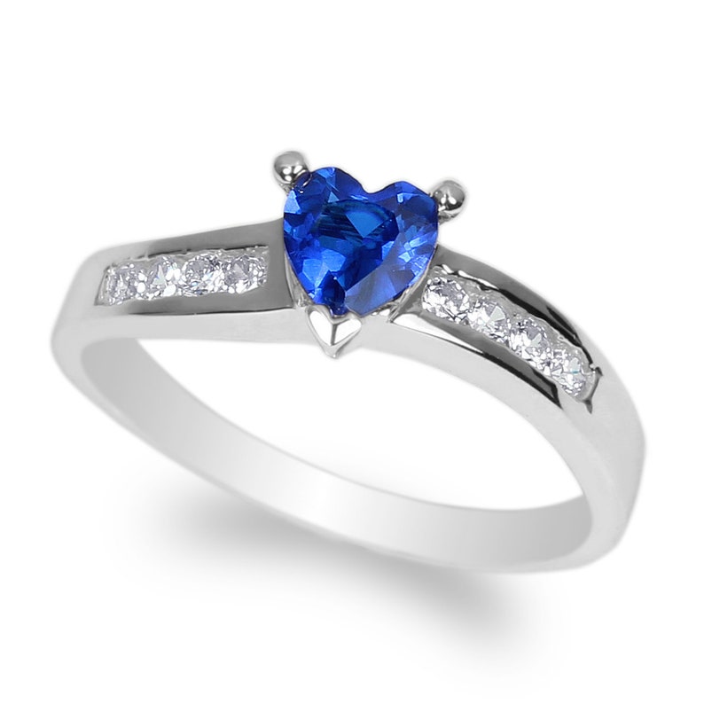 JamesJenny Ladies 10K14K White Gold 0.5ct Heart Blue CZ Twisted Ring Size 4-10