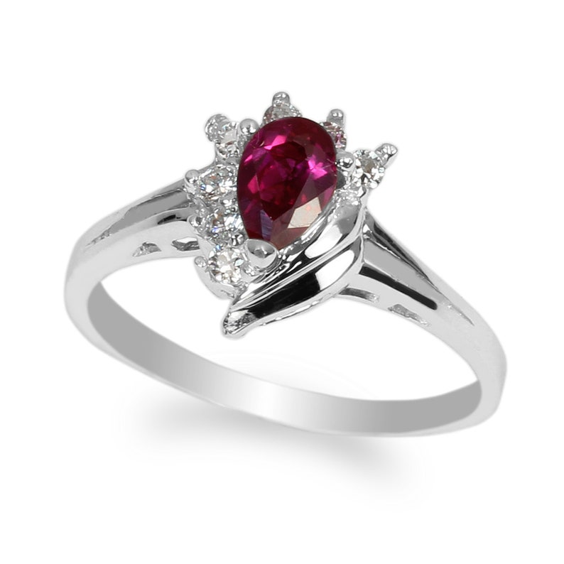 JamesJenny Ladies 10K14K White Gold 0.5ct Pear Dark Red Cubic Zirconia Fancy Ring Size 4-8.5