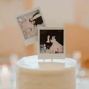 Editable polaroidesque cake topper, retro cake topper, photo topper, wedding cake topper, vintage cake topper, DIY custom cupcake topper